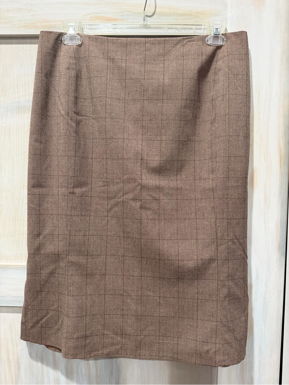 Larry Levine Taupe Brown Pencil Skirt - Picture 2 of 4
